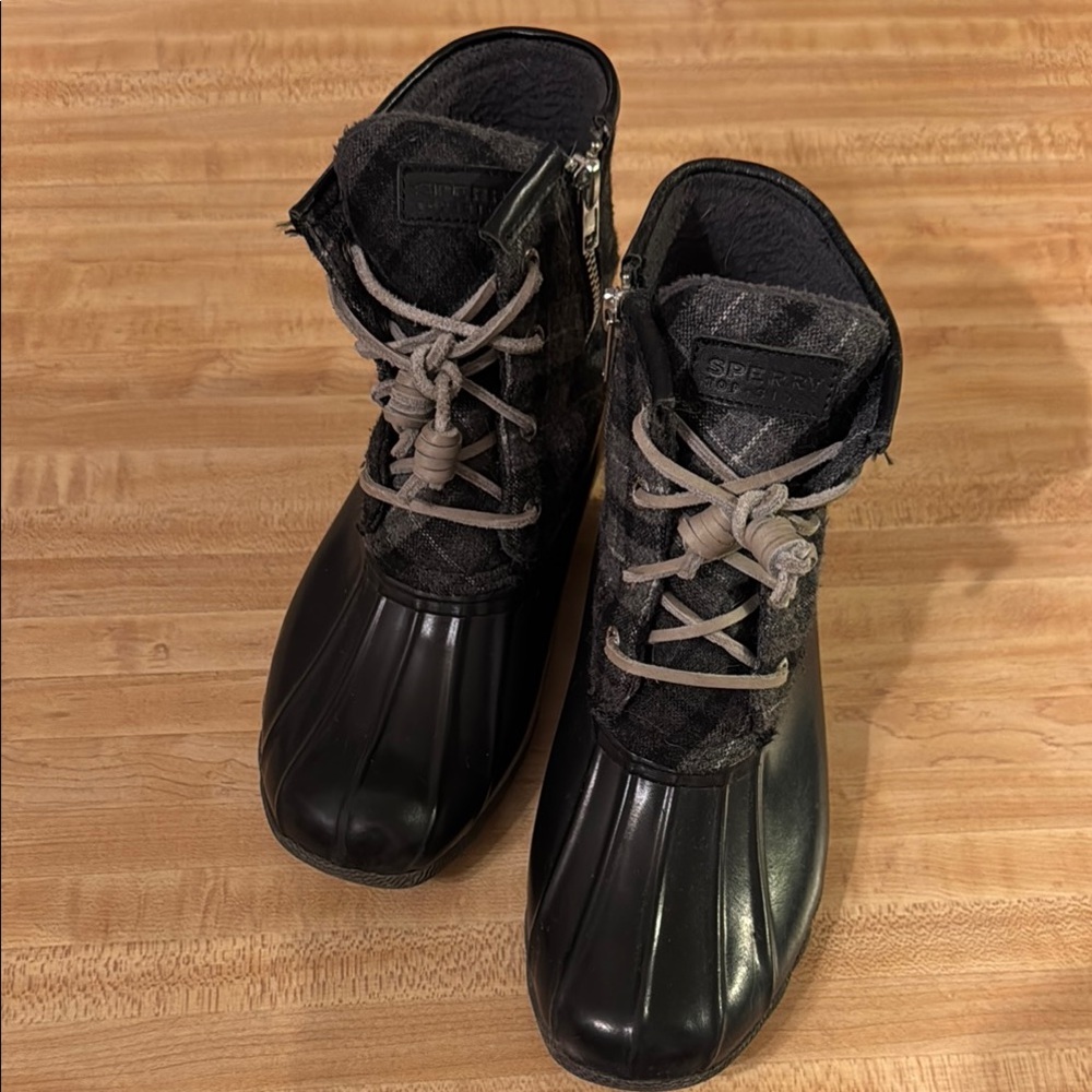 Sperry Black and Gray Duck Boots